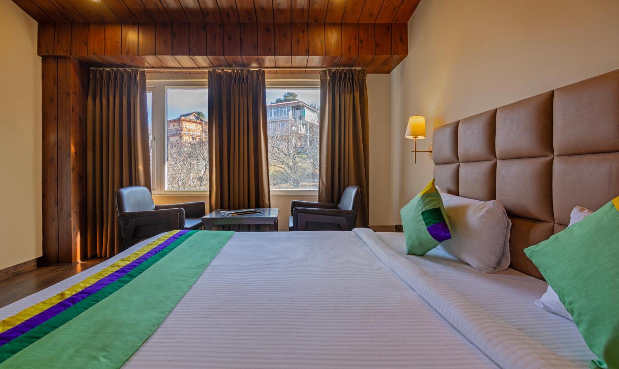 Treebo The Northern Retreat Resort With Mountain View Shimla Esterno foto