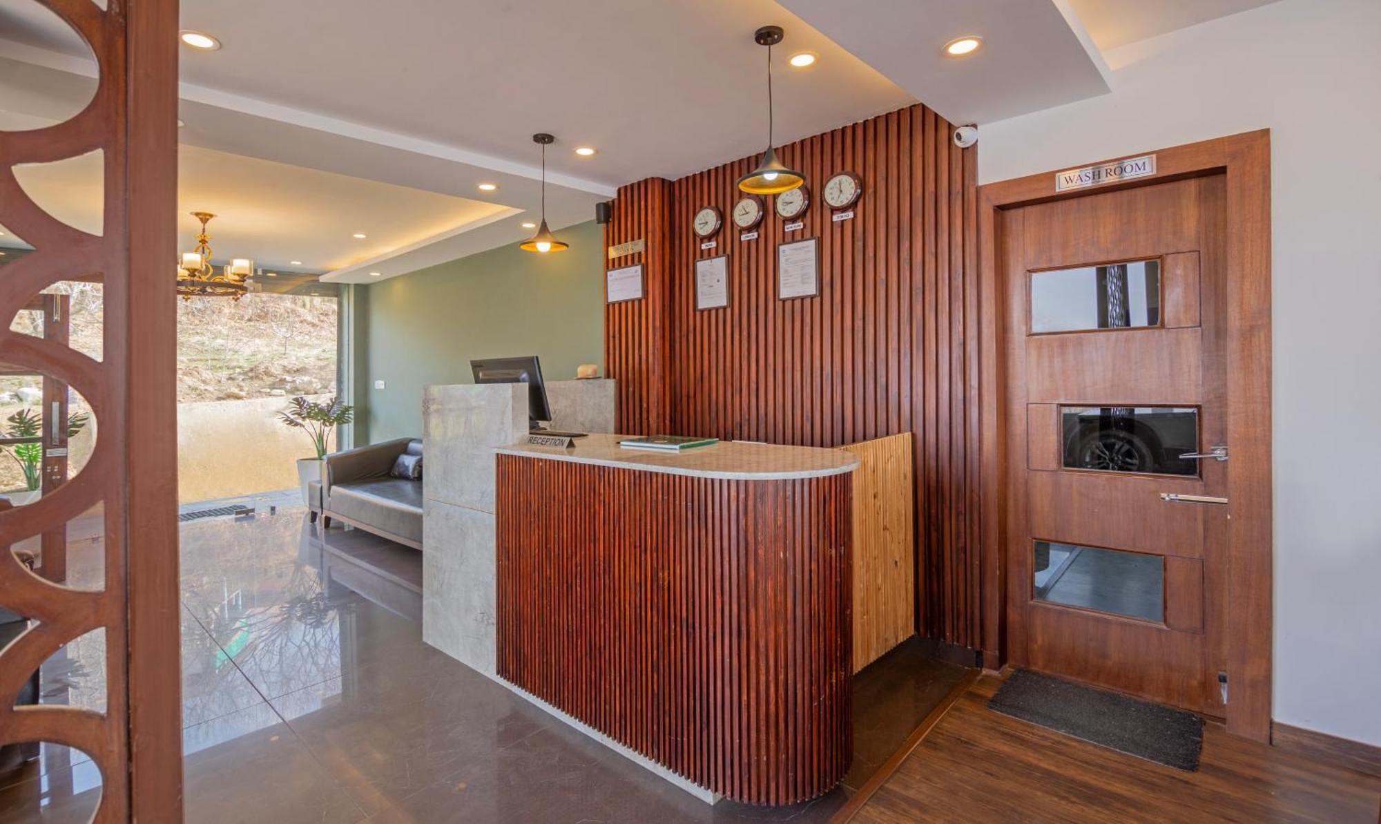 Treebo The Northern Retreat Resort With Mountain View Shimla Esterno foto