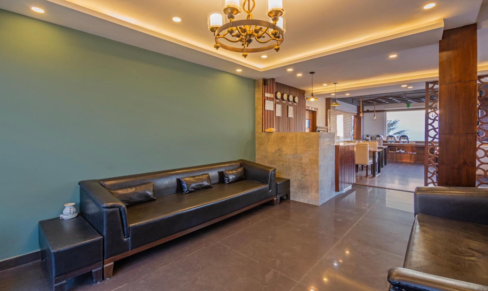 Treebo The Northern Retreat Resort With Mountain View Shimla Esterno foto
